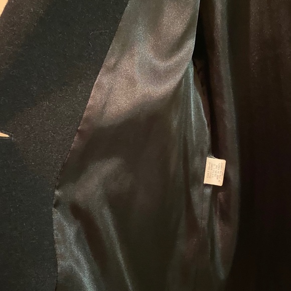 Kristin Blake Lambswool Polo Coat, Three-Quarter - Picture 9 of 9